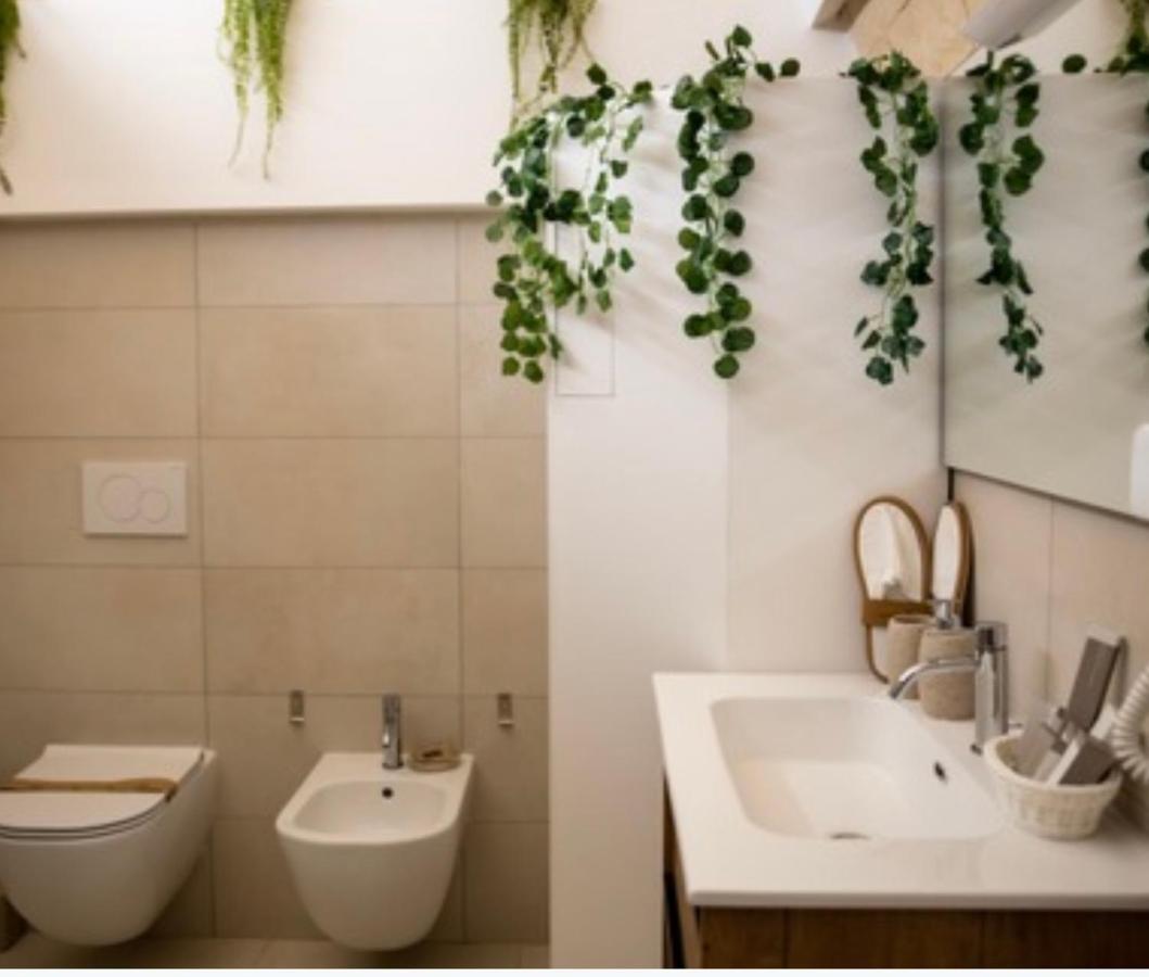 Lc Luxury Apartment Бари Екстериор снимка