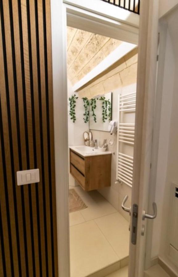 Lc Luxury Apartment Бари Екстериор снимка